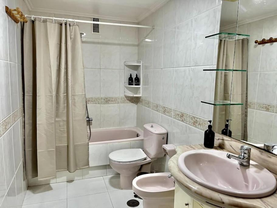 Agradable Apartamento Centrico En Cangas Zewnętrze zdjęcie
