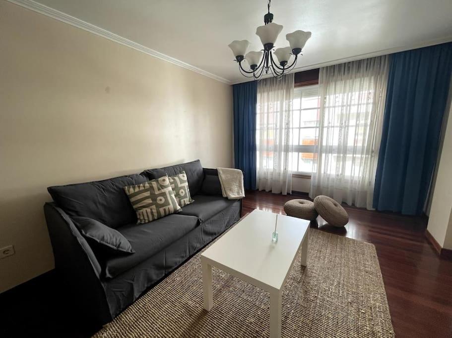 Agradable Apartamento Centrico En Cangas Zewnętrze zdjęcie